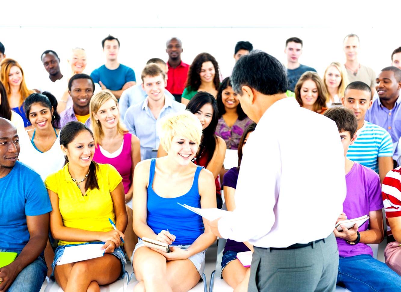 Session de travail en groupe sur la planification financière